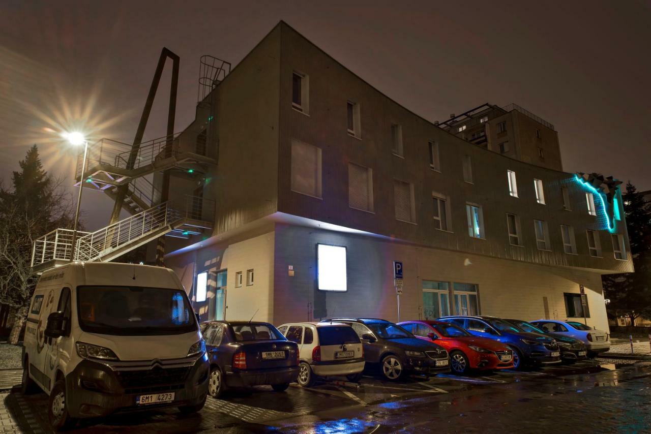 Smarthotel Nezvalova Archa Olomouc Eksteriør bilde